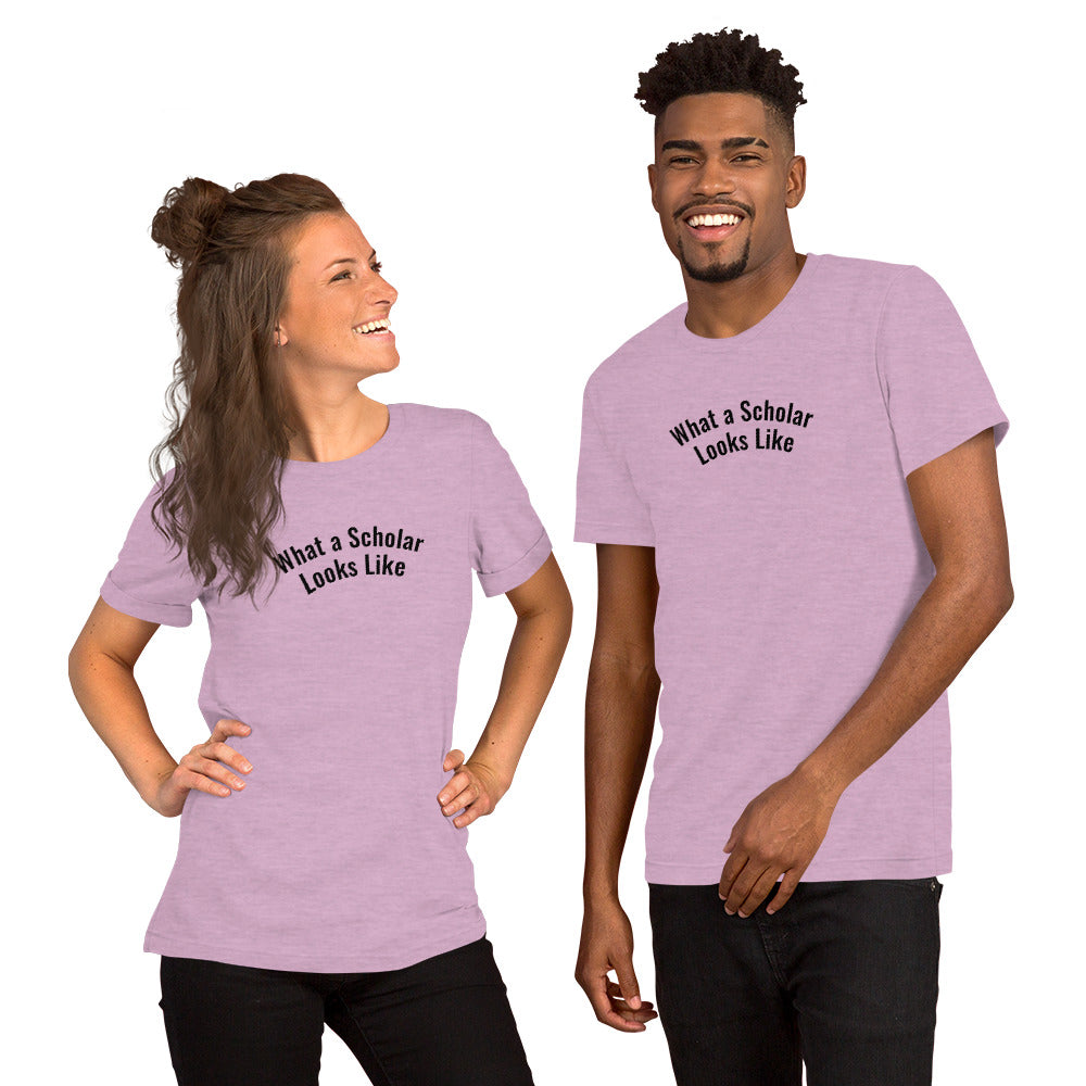 What a Scholar Looks Like | T-Shirt